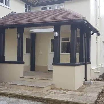 Grand Front Porch - Bryn Harcombe Carpentry